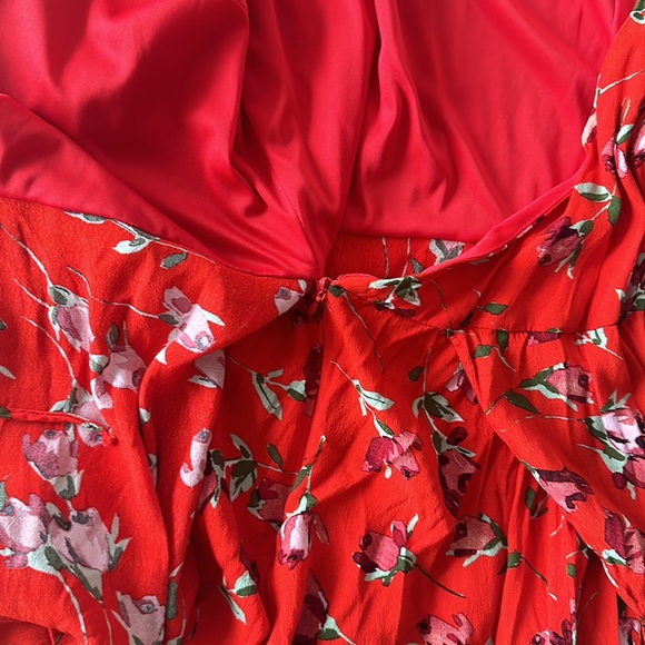 Zara Floral Ruffled Romper - Picture 4 of 4
